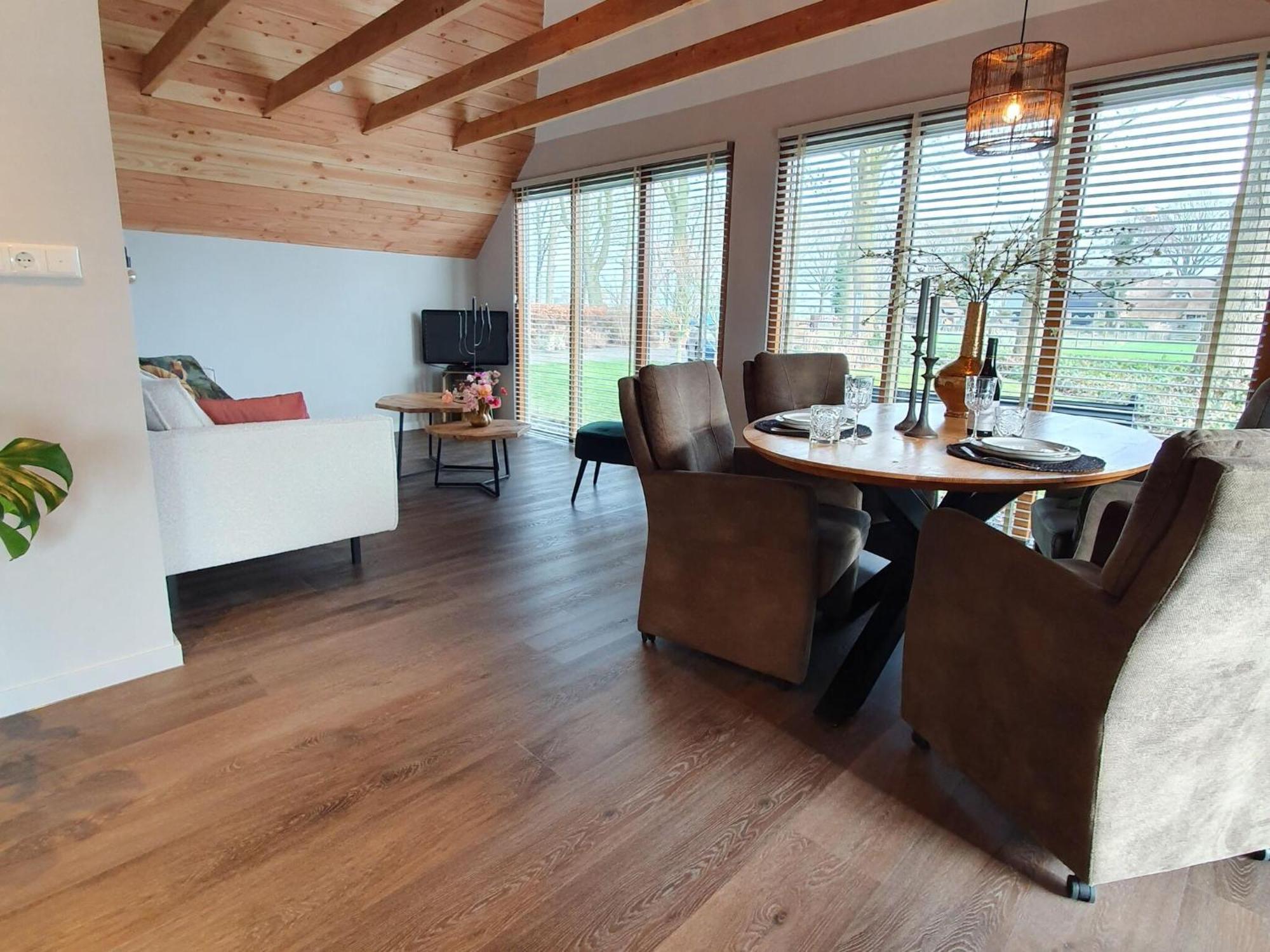 Holiday Home Heeresteeg In Nieuwleusen With Garden De Meele Esterno foto